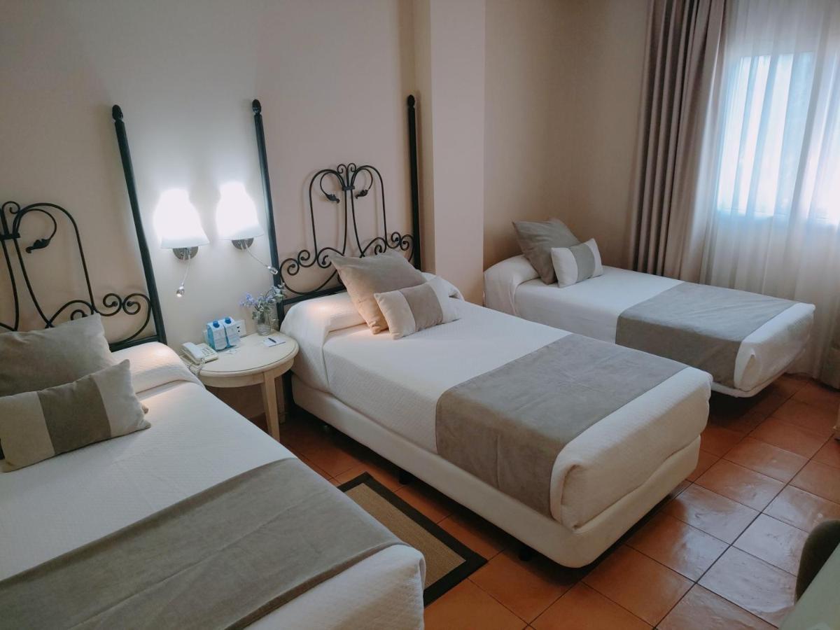 Alborán Algeciras Otel Dış mekan fotoğraf